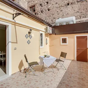 With Terrace- Casa Mariella , Aeroporto di Catania Fontana Rossa Italia
